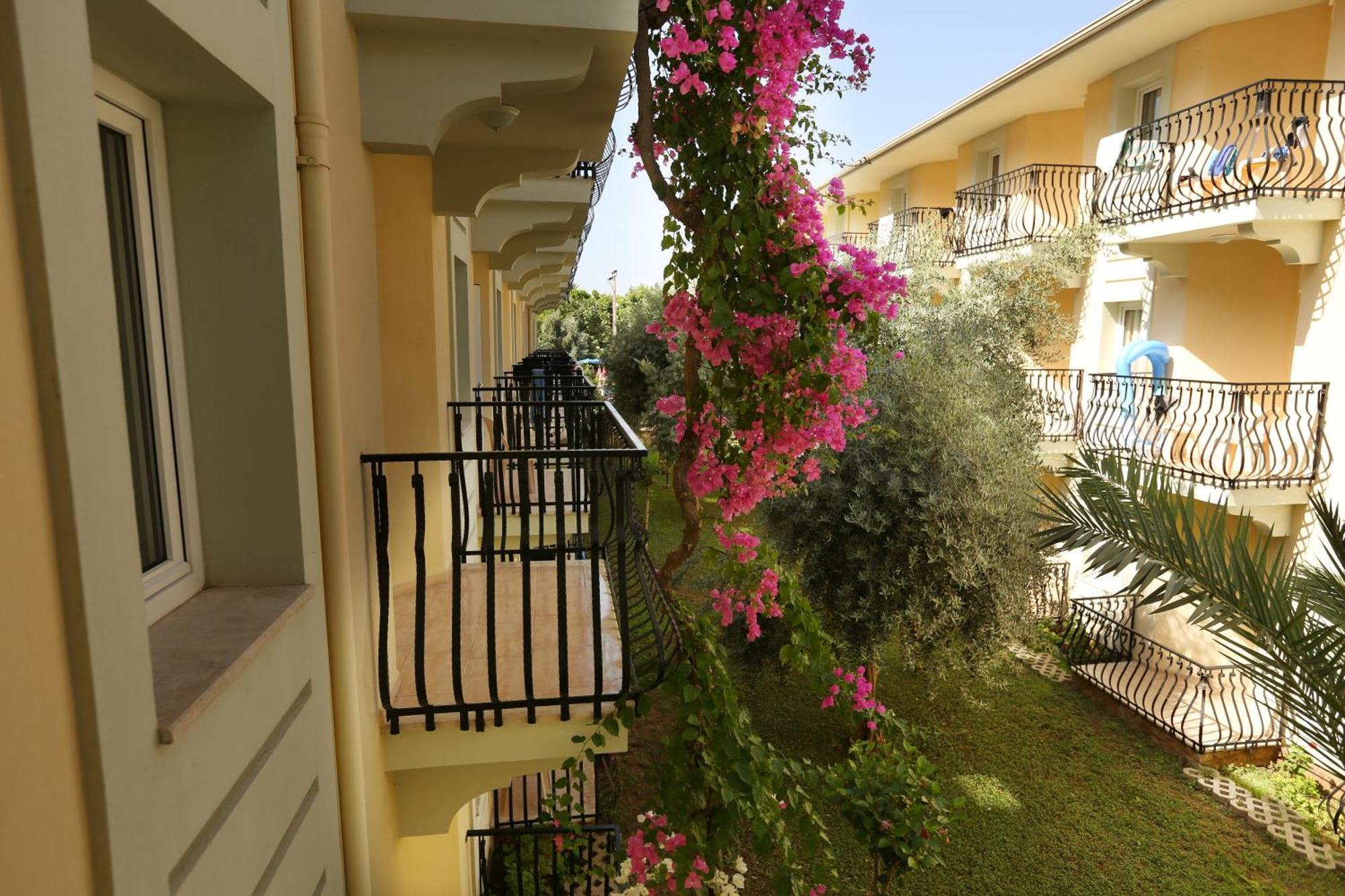 Mavruka Hotel Ölüdeniz Extérieur photo